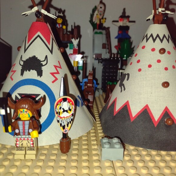 Like new large Wild West Village, 6766 - Picture 12 of 16